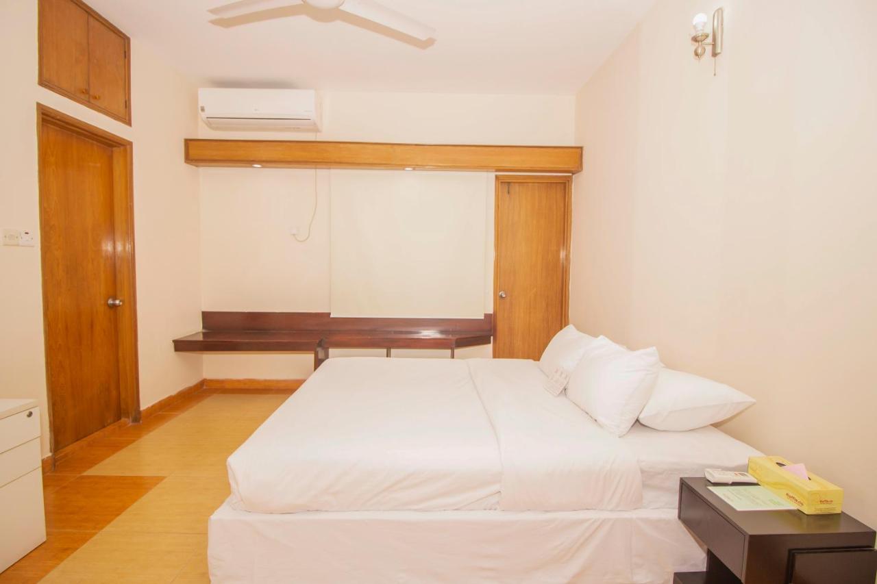 Rafflesia Serviced Apartments Дакка Екстер'єр фото