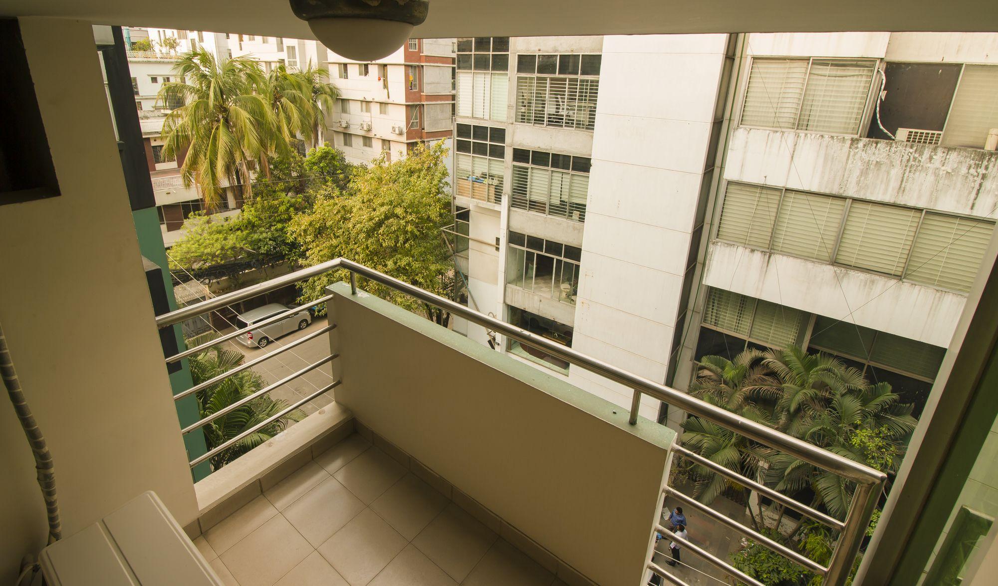 Rafflesia Serviced Apartments Дакка Екстер'єр фото